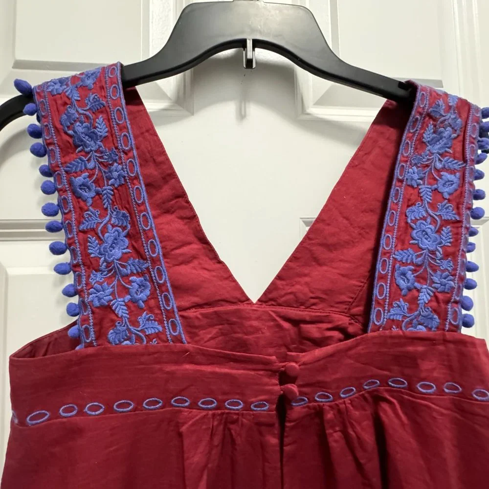 J.crew size 0  embroidered 100% cotton top